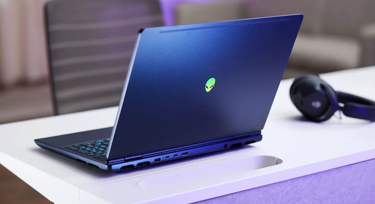 Alienware 16X Aurora valorant